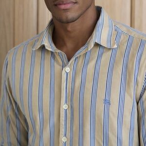 🌸 Burberry London Striped Button-Down Shirt 🌸